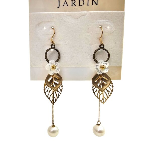 Jardin Jewelry Flower & Leaf Drop Earrings With Pearl Accents - Picture 3 of 6